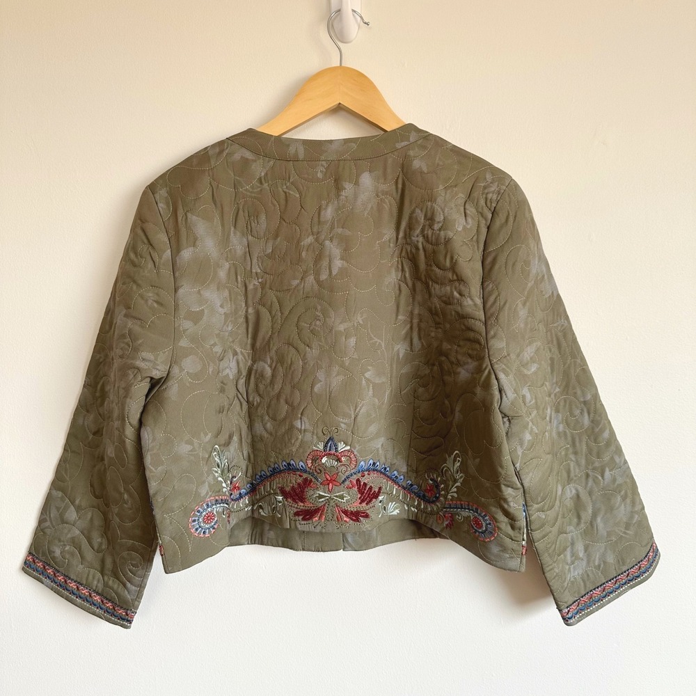 Soft Surroundings Olive Green Quilted Embroidered Cropped Jacket XL Beaded Boho - Picture 7 of 10
